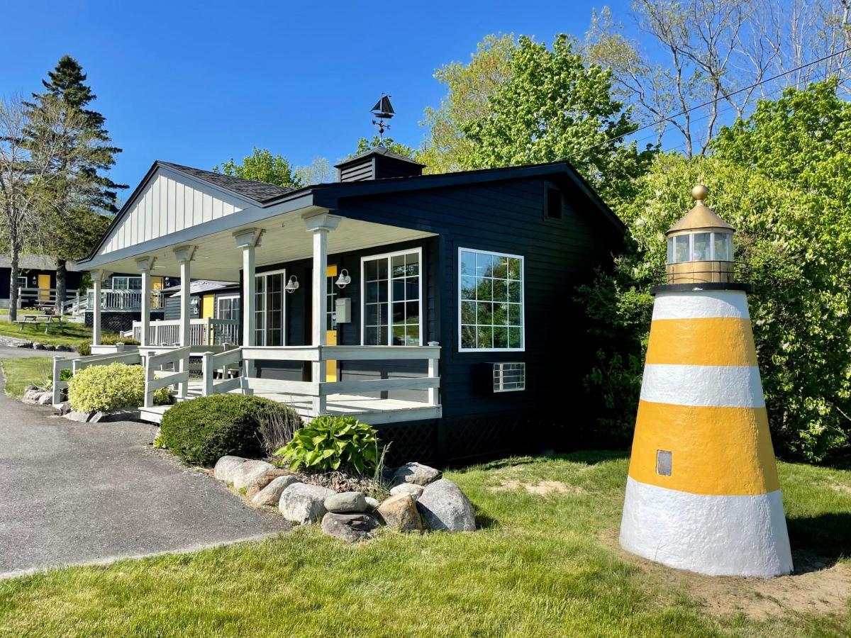 Seascape Motel & Cottages Belfast Bagian luar foto
